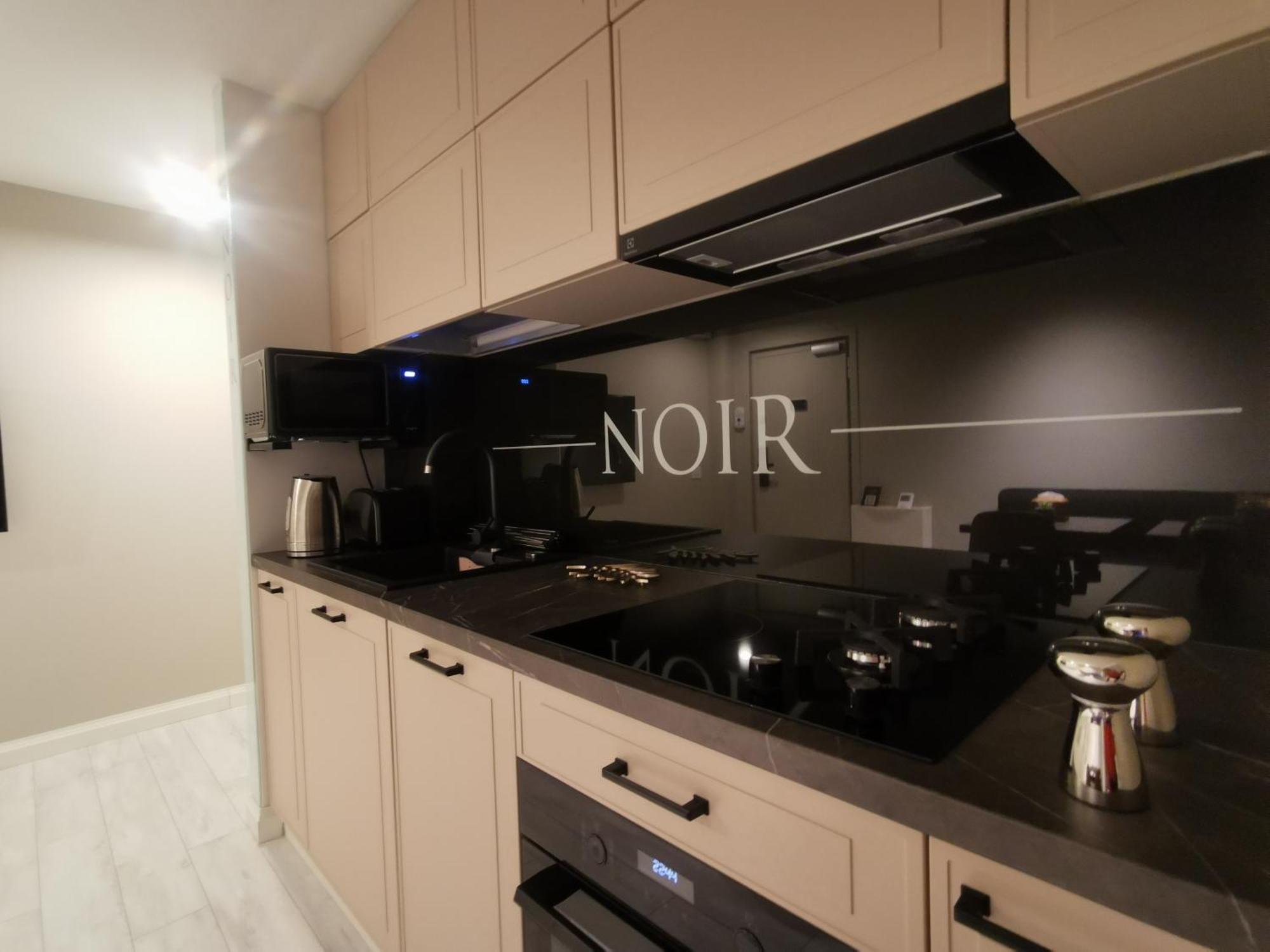 Noir Apartment Haţeg Exterior foto